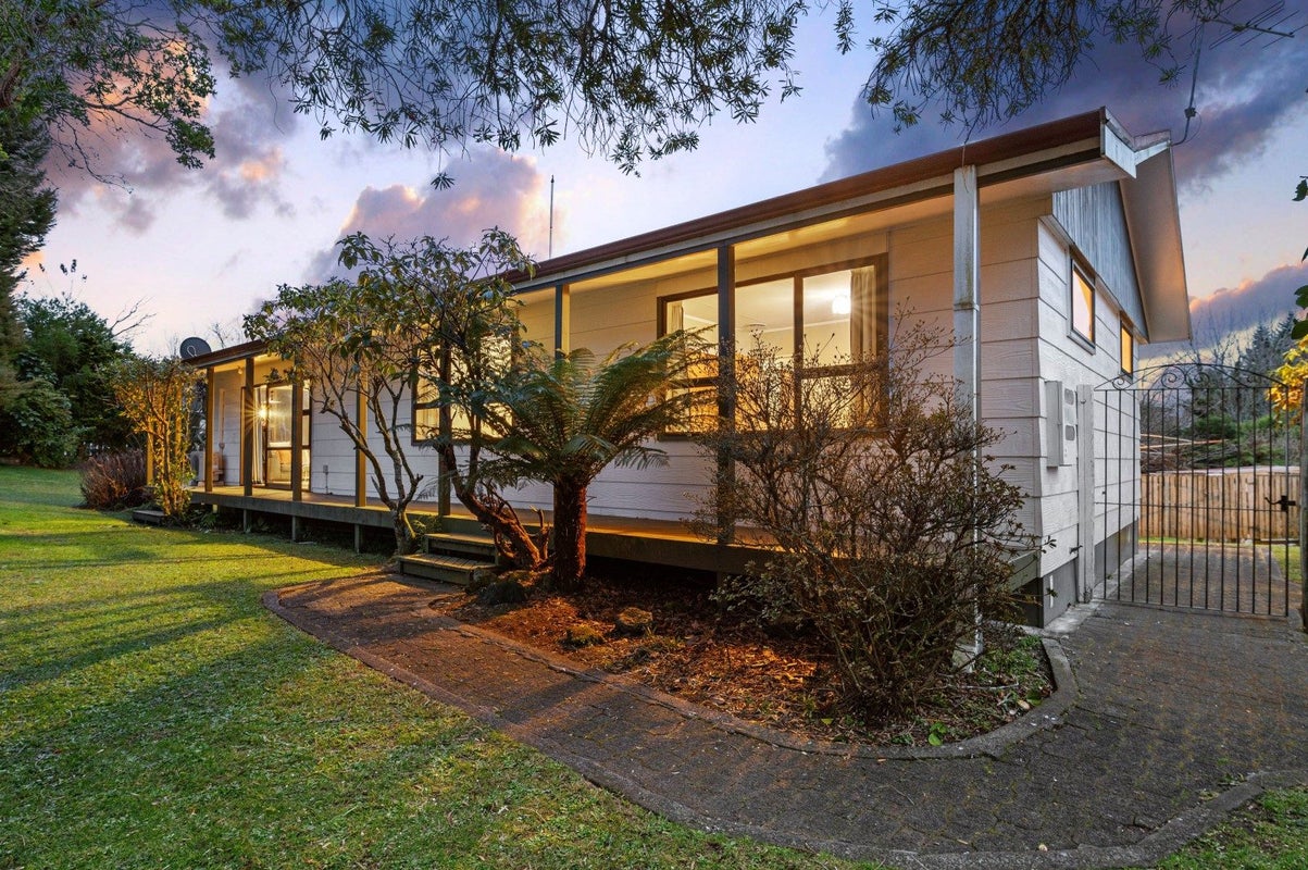 26 Buchanan Place, Sunnybrook, Rotorua - Carousel 2