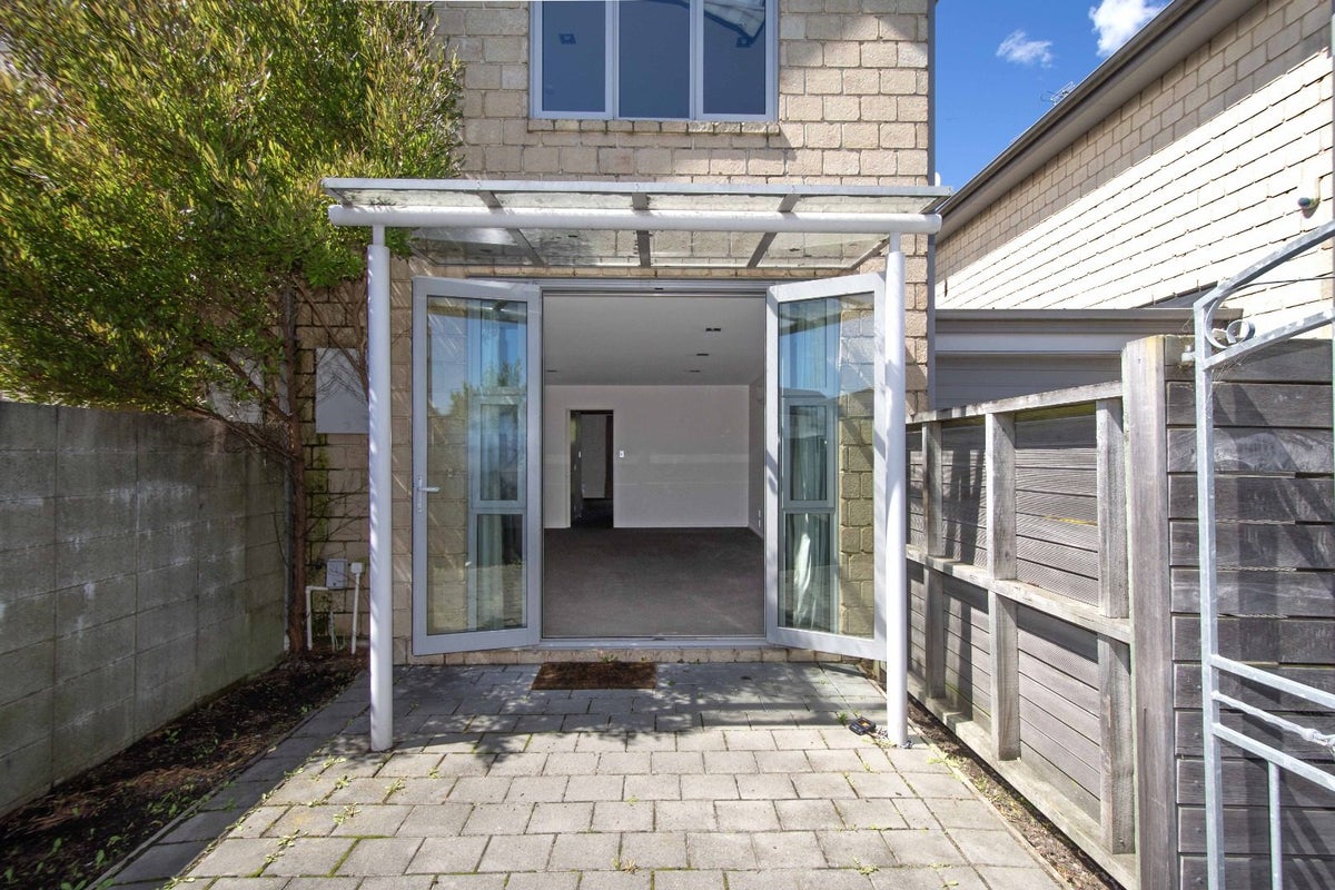 90B Mandeville Street, Riccarton, Christchurch - Carousel 13