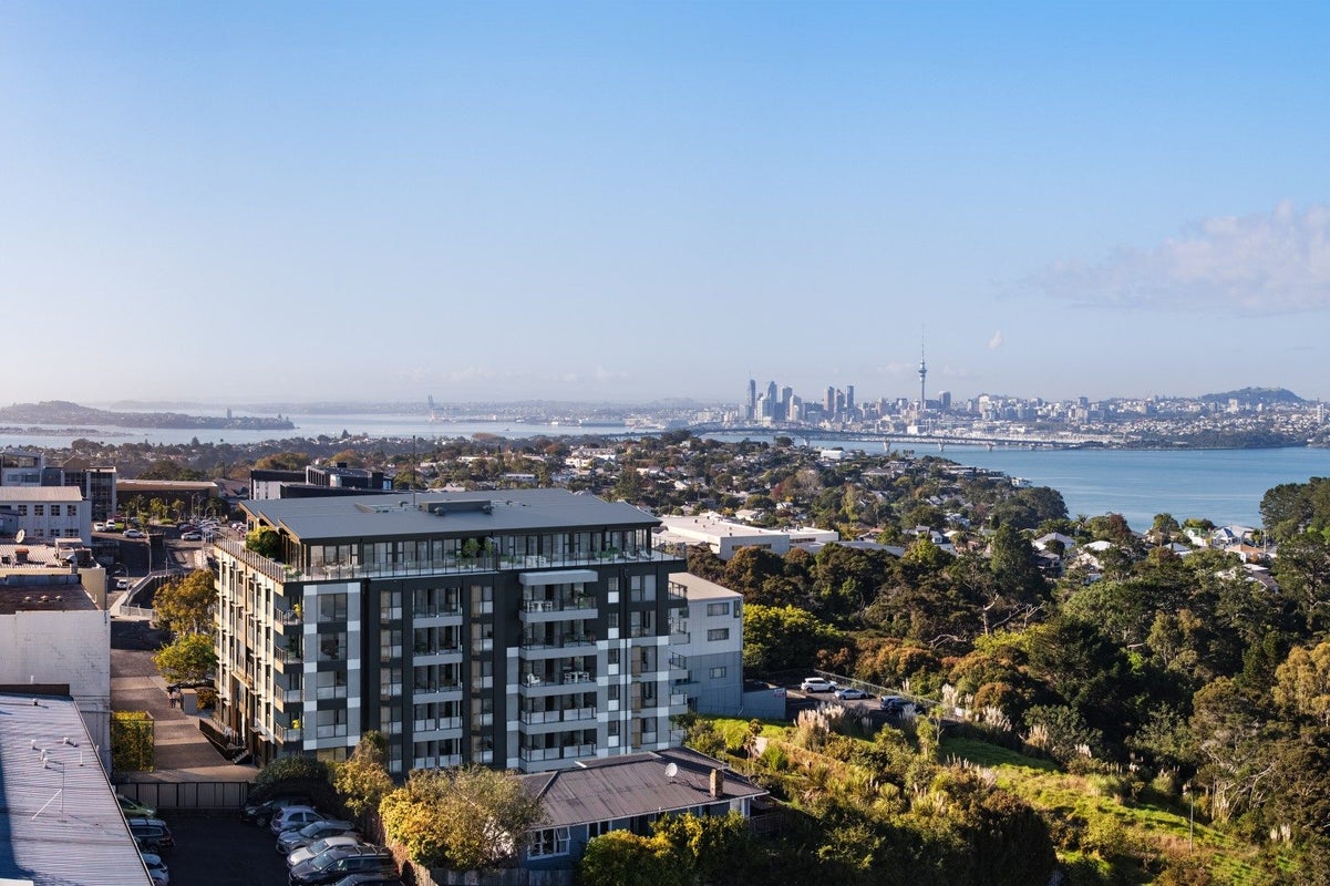 82A Mokoia Road, Birkenhead, Auckland - Carousel 1