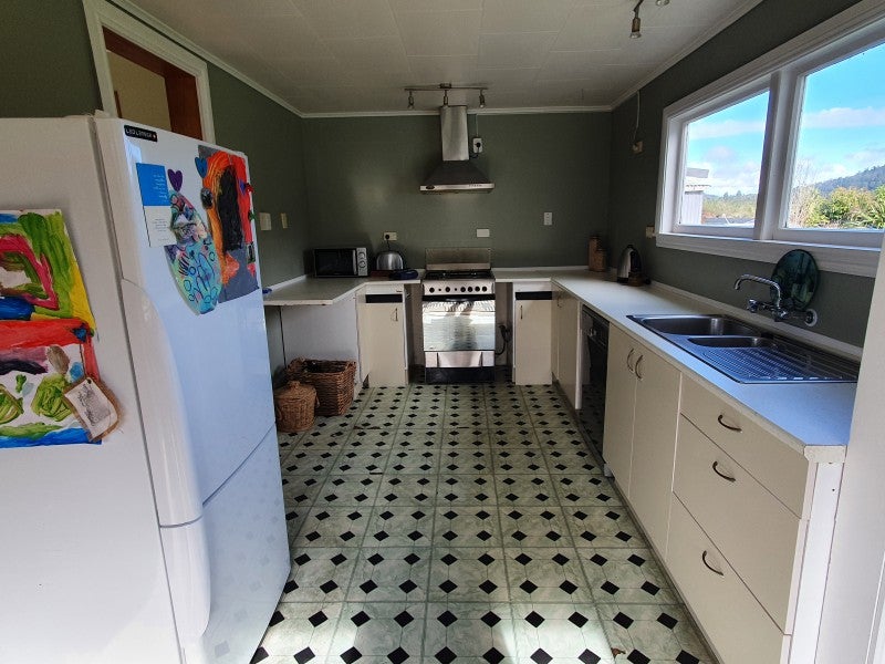 86 Arnold Valley Road, Stillwater, Greymouth - Carousel 2