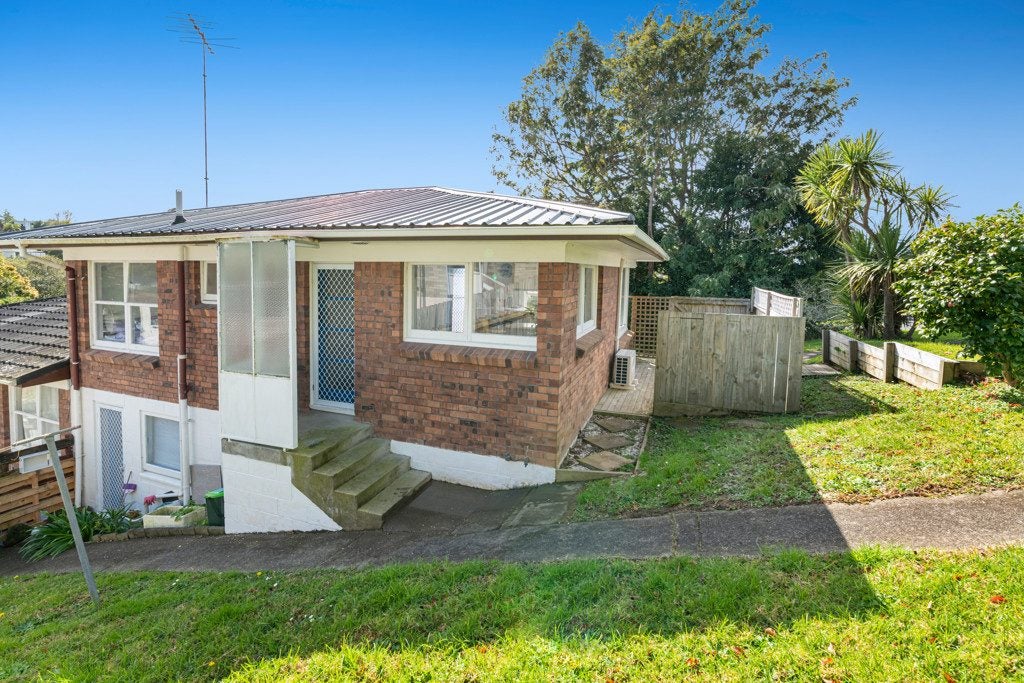 1/13 Ayton Drive, Totara Vale, Auckland - Carousel 18