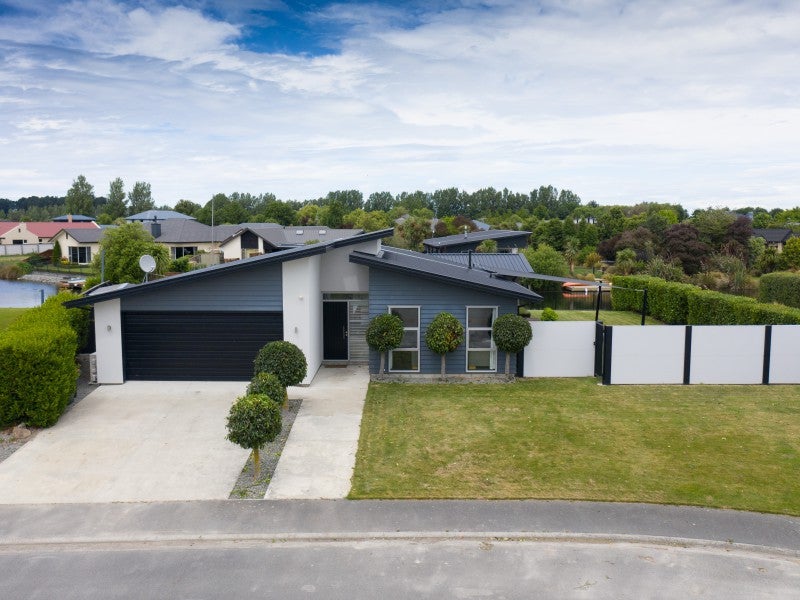 12 Torbay Avenue, Huntingdon, Ashburton - Carousel 1