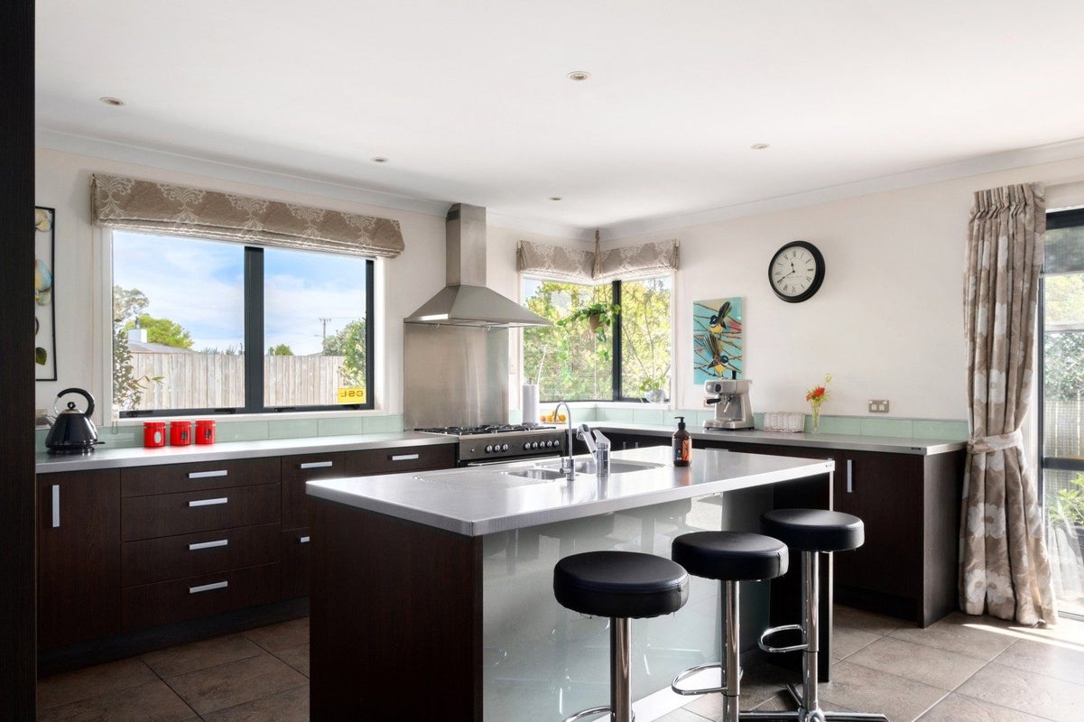 348 Nelson Road, Riverdale, Gisborne - Carousel 2