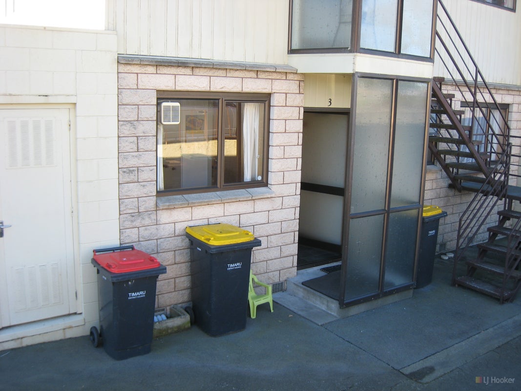 3/2 Napier Street, Parkside, Timaru - Carousel 1