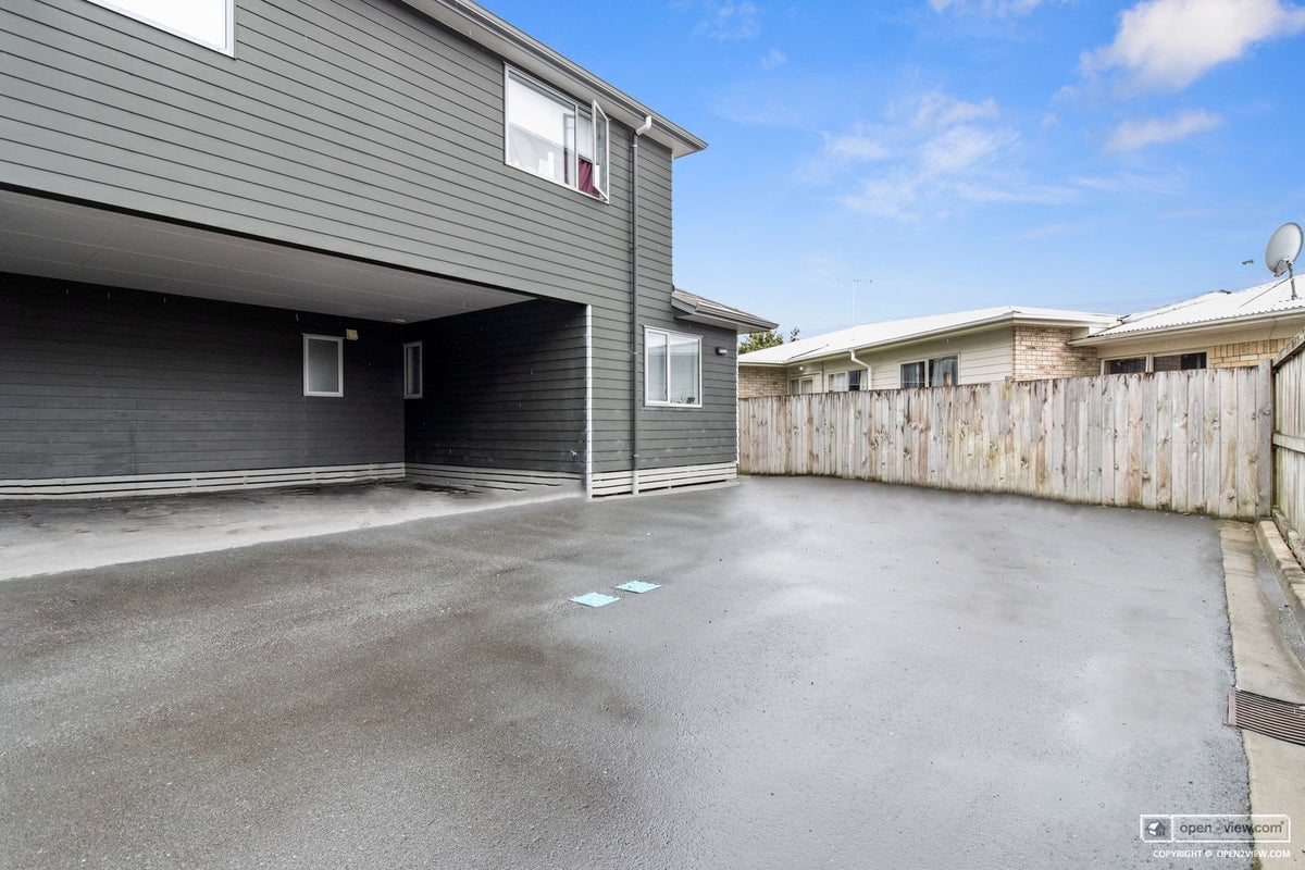 5/52 Helena Road, Hillcrest, Hamilton - Carousel 2