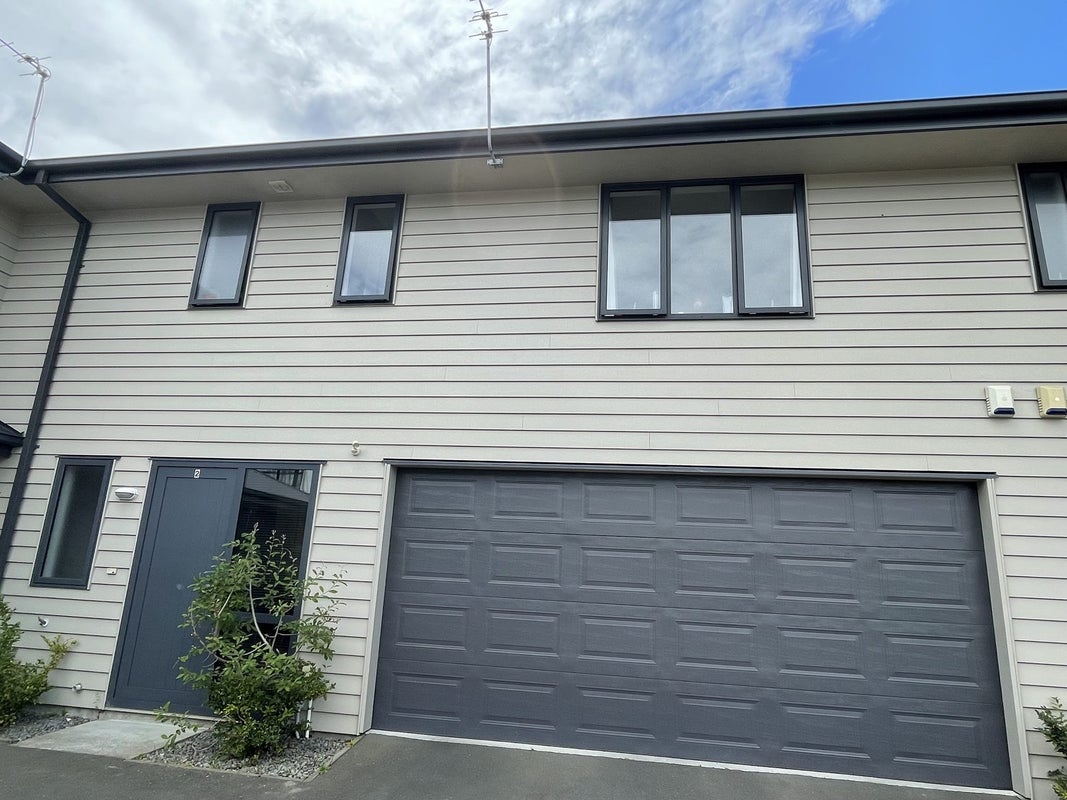 2/451b BARBADOES STREET, Edgeware, Christchurch - Carousel 1