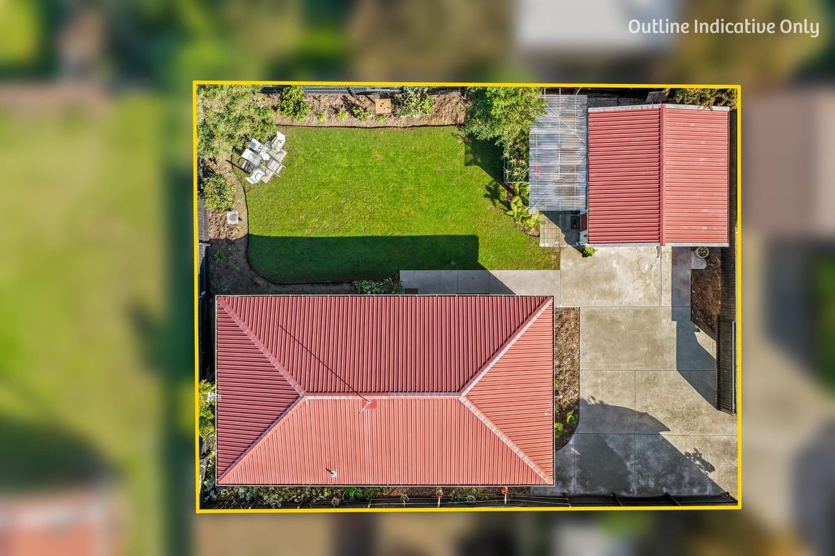 99A Bower Avenue, New Brighton, Christchurch - Carousel 1