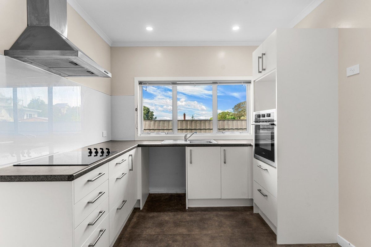 44 Plunket Street, Dargaville - Carousel 2