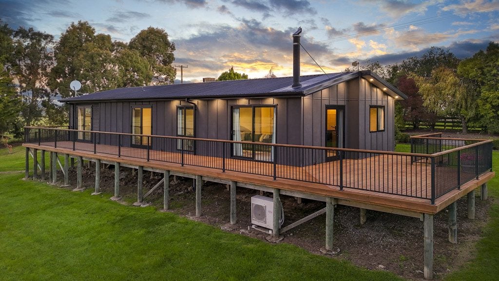 718 Loburn Whiterock Road, Loburn, Rangiora - Carousel 1