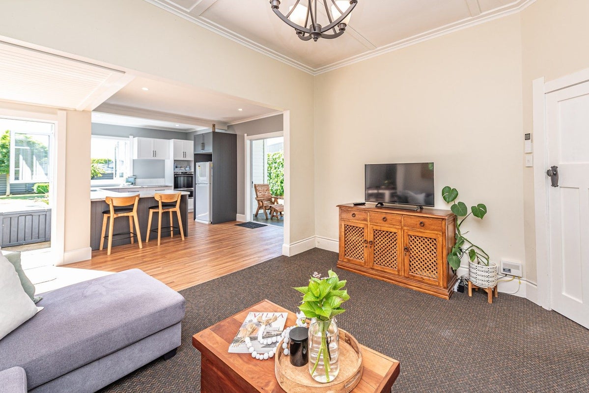 2 Godwin Crescent, College Estate, Whanganui - Carousel 2
