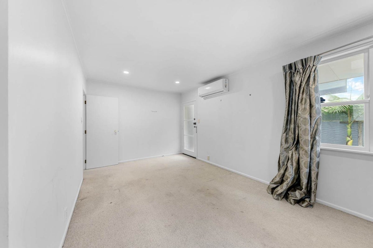 2/31 Vale Road, St Heliers, Auckland - Carousel 2