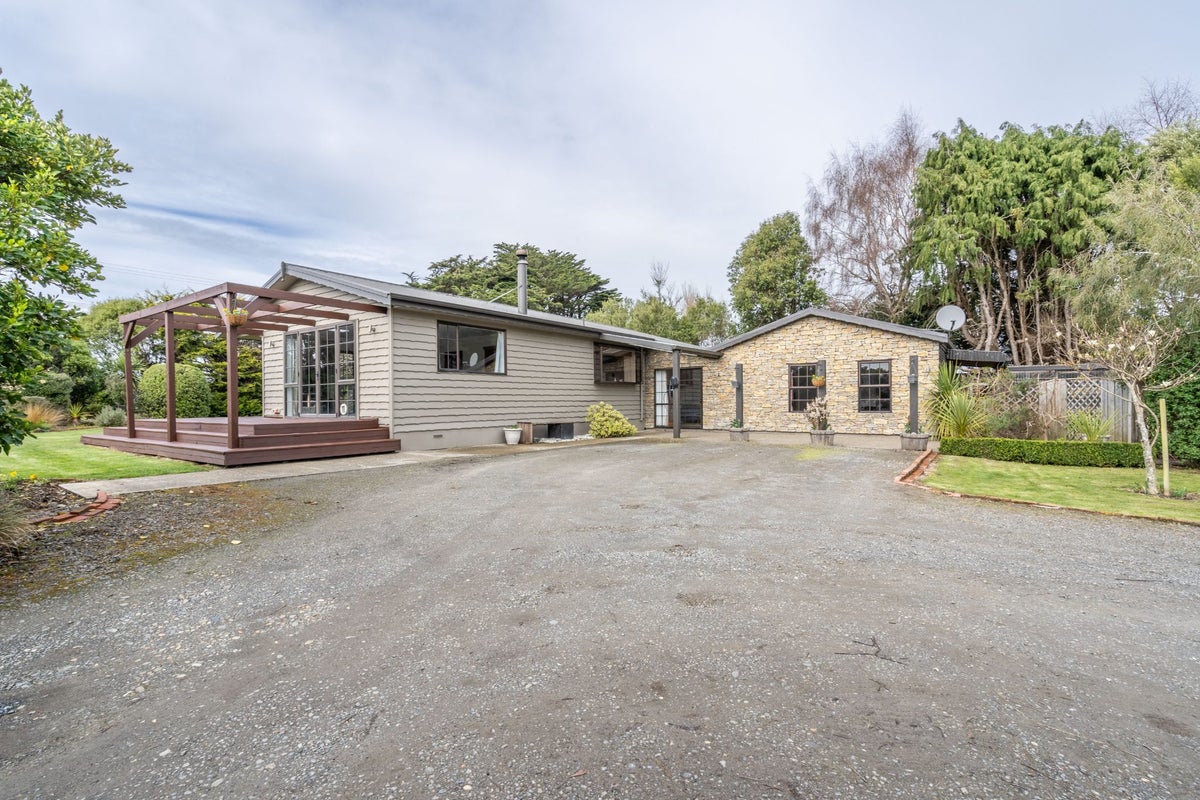 3 Matua Road, Otatara, Invercargill - Carousel 1
