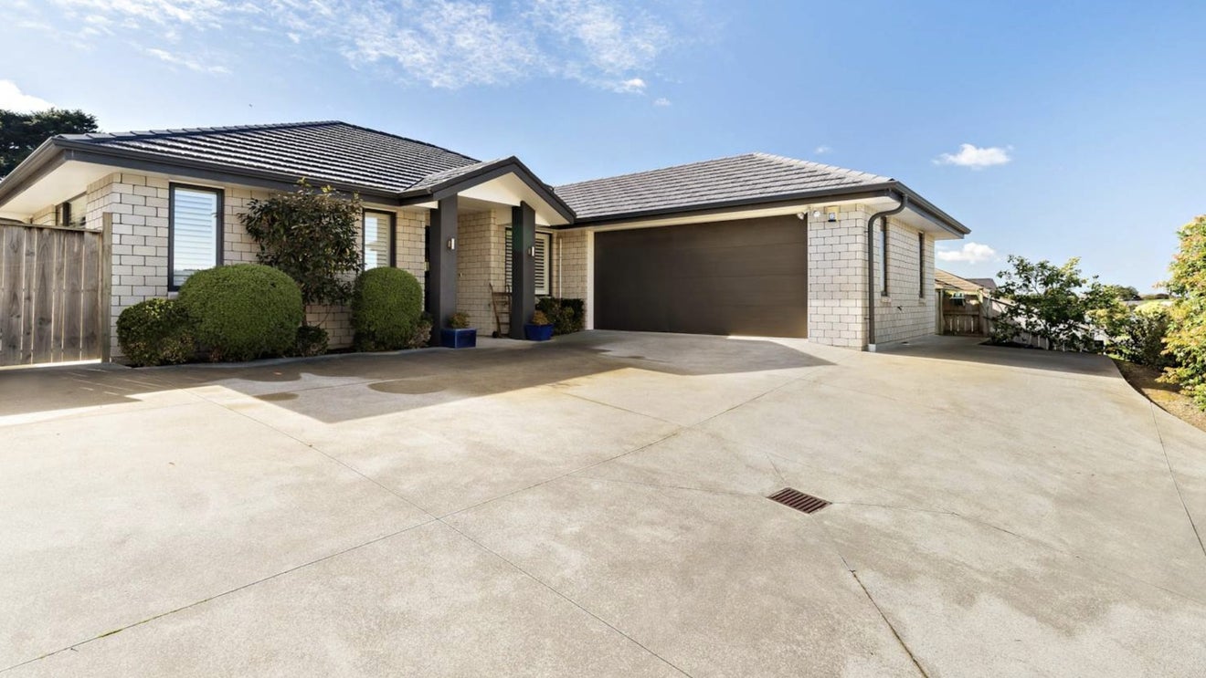 33 Raithburn Terrace, Pokeno - Carousel 1