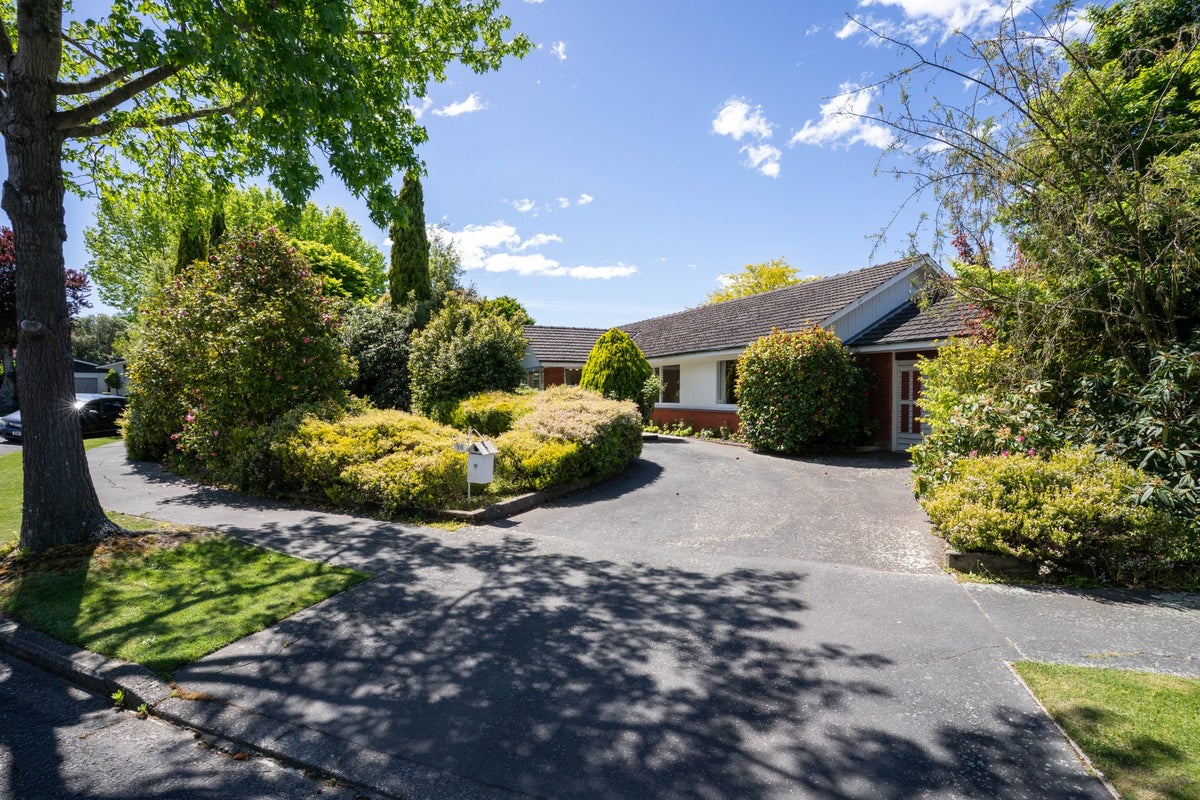 16 Tuirau Place, Ilam, Christchurch - Carousel 34