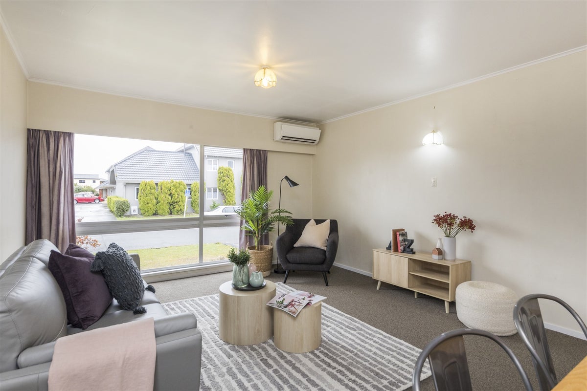 2 Newhaven Place, Roslyn, Palmerston North - Carousel 1