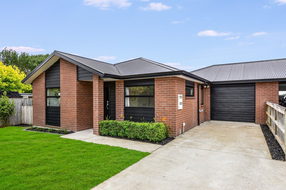 14/11 Errol Close, Burbush, Hamilton - Carousel 1