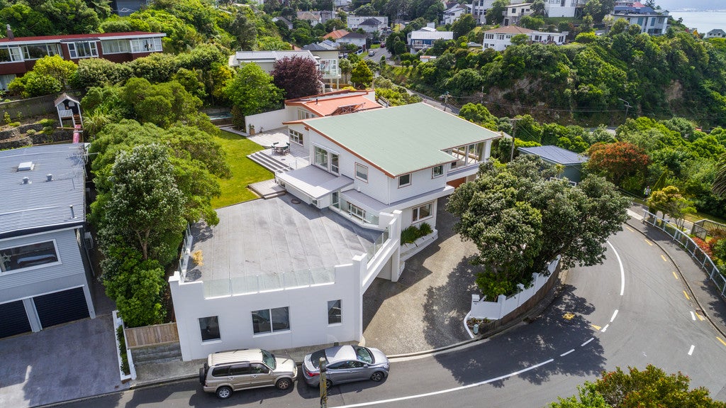 10 Lohia Street, Khandallah, Wellington - Carousel 2