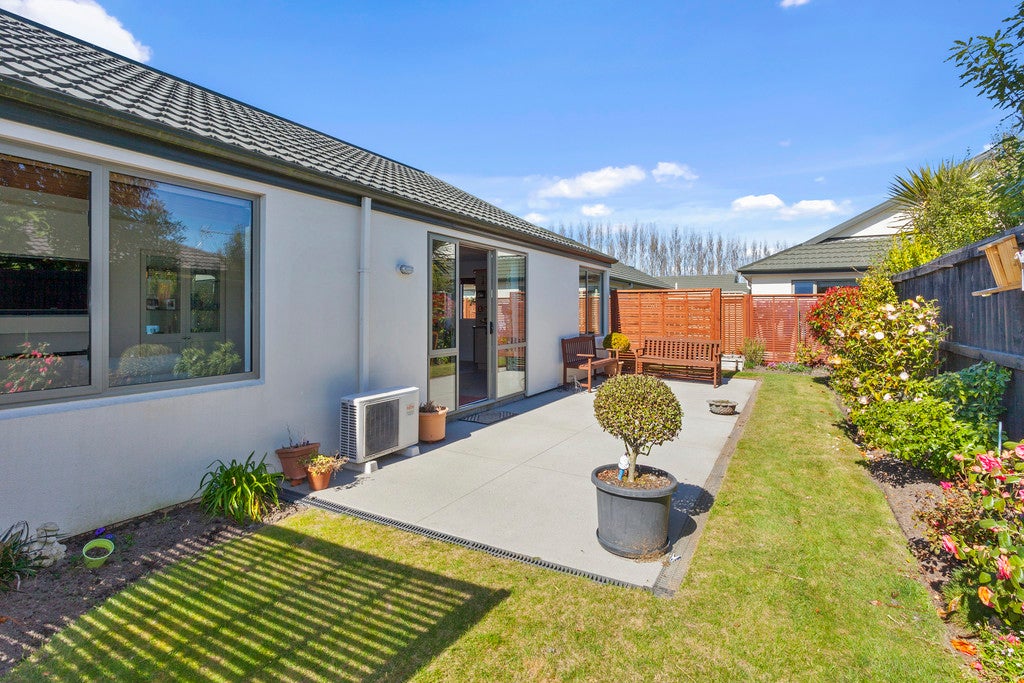 17 Northwood Villas, Northwood, Christchurch - Carousel 2
