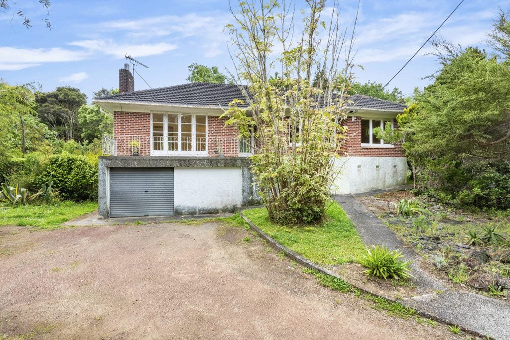 368 Henderson Valley Road, Henderson Valley, Auckland - Carousel 1