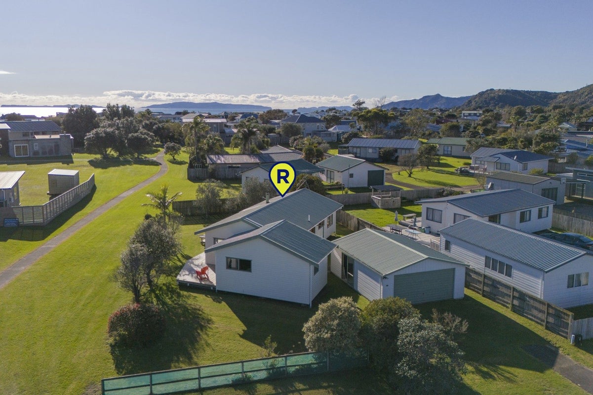 528 Matarangi Drive, Matarangi, Whitianga - Carousel 1