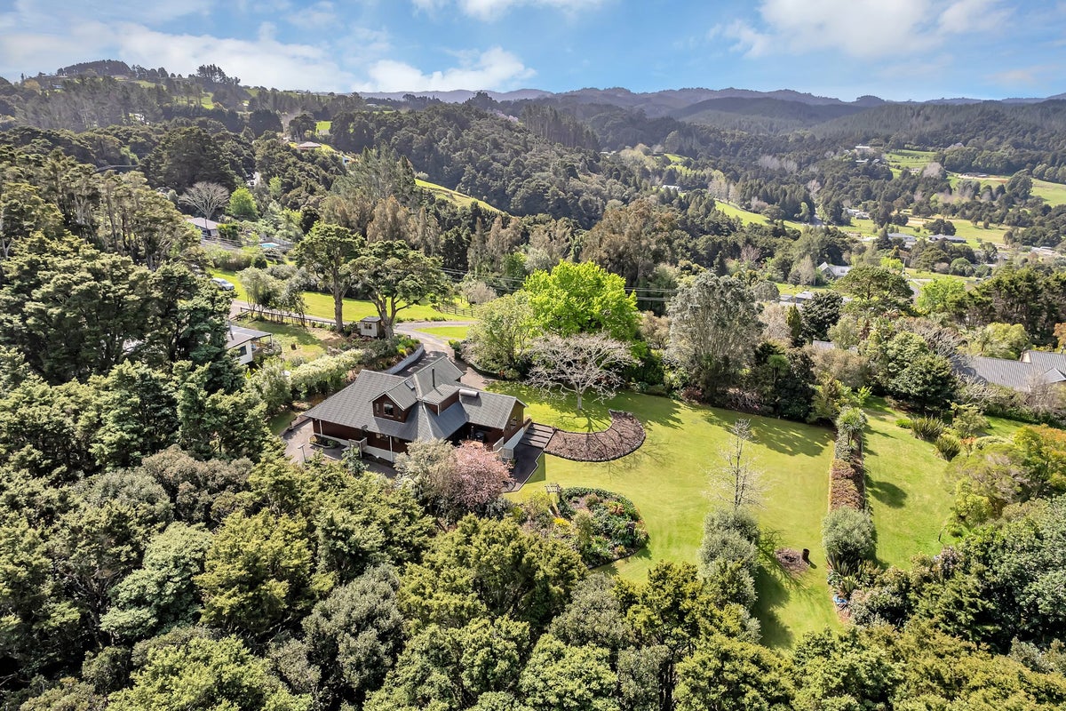 16 Estaugh Close, Kauri, Whangarei - Carousel 40