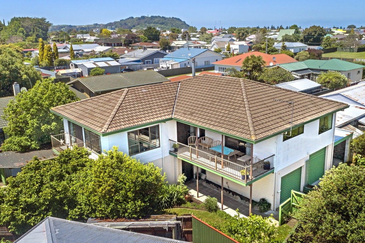 477 Aberdeen Road, Te Hapara, Gisborne - Carousel 1