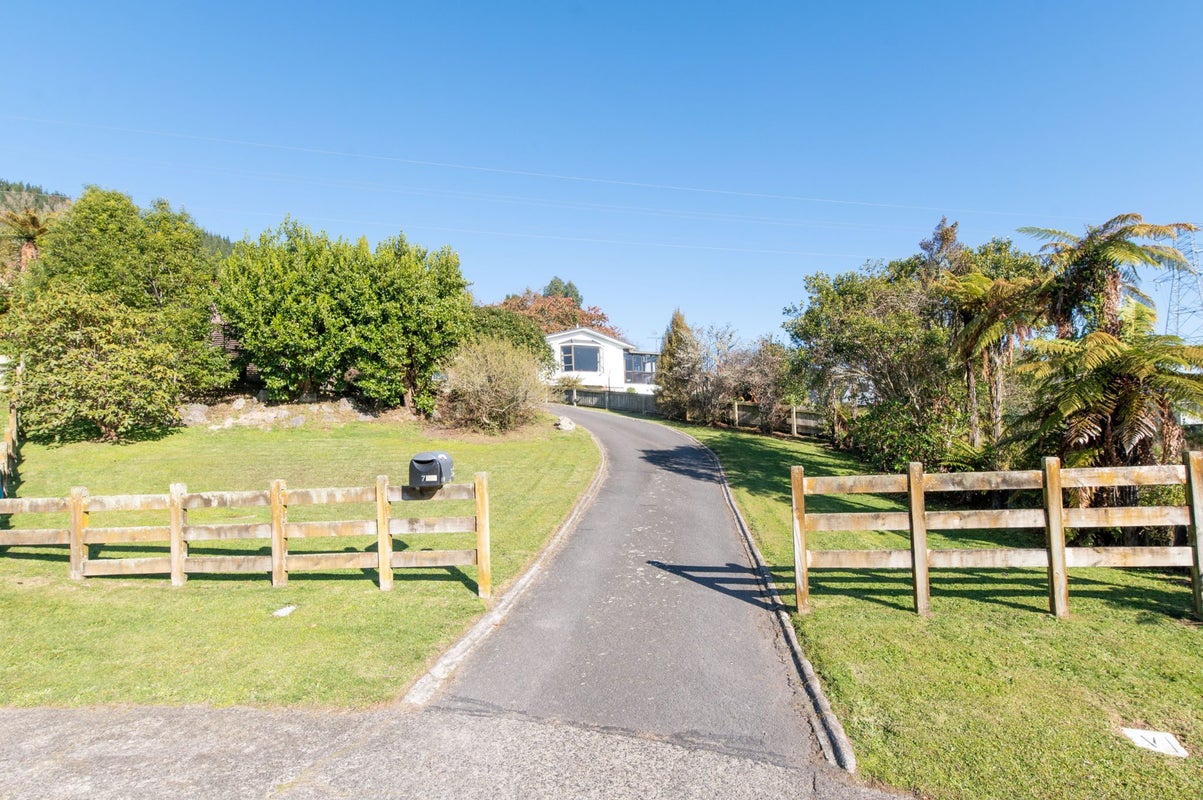 7 Motoi Place, Ngongotaha, Rotorua - Carousel 2
