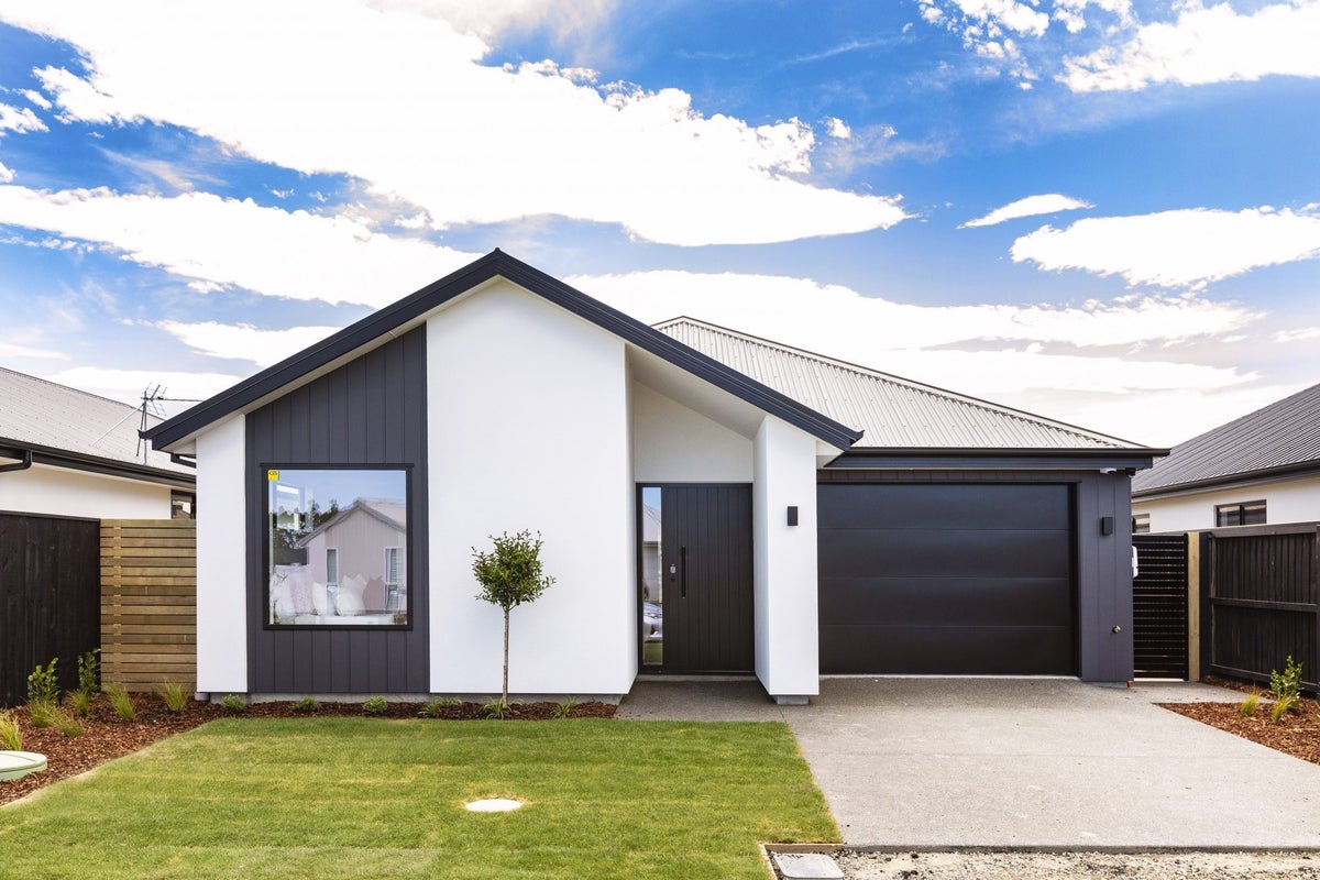 12 Hiller Green Street, Halswell, Christchurch - Carousel 2