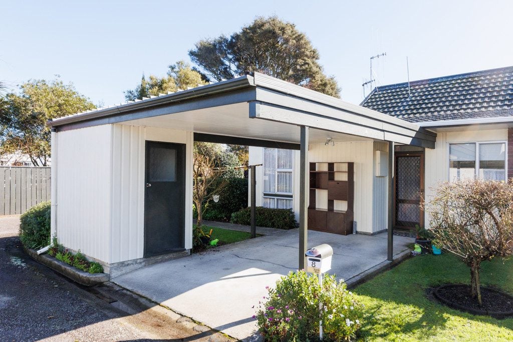 8/160 Ruahine Street, Roslyn, Palmerston North - Carousel 2