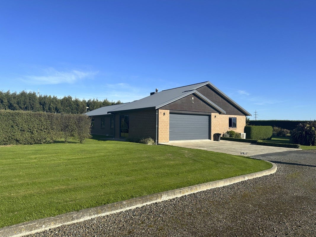 84 Wilcox Road, Seaward Bush, Invercargill - Carousel 2
