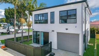 3 Ferguson Street, Mangere East, Auckland - Carousel 1
