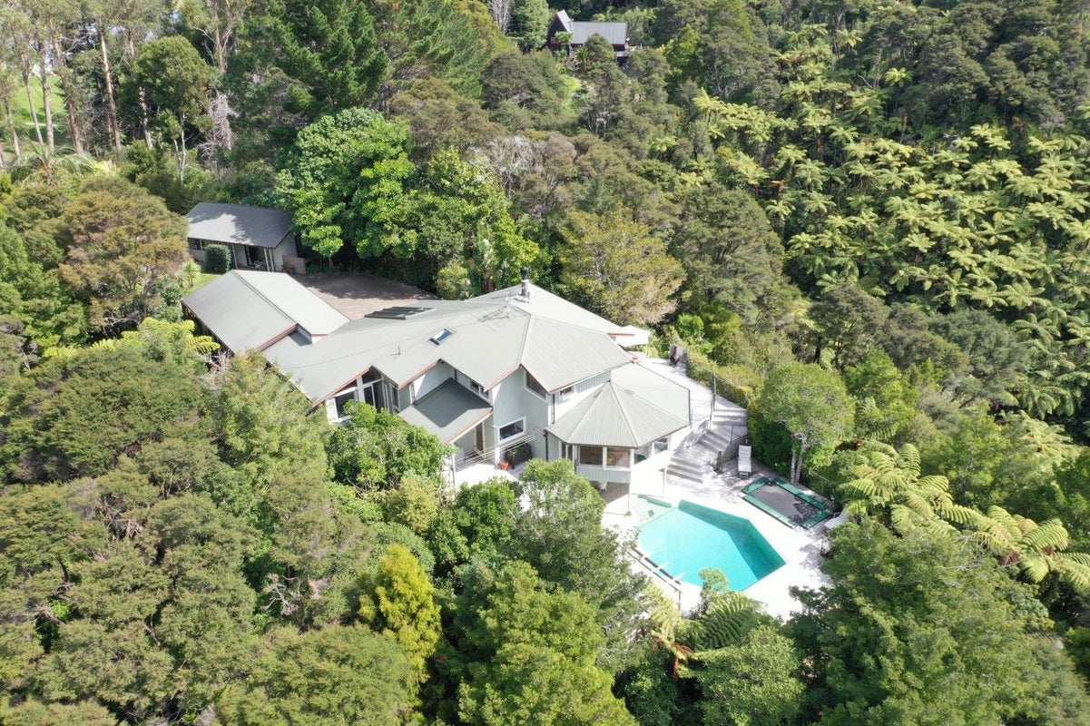 736 Ponga Road, Papakura - Carousel 2