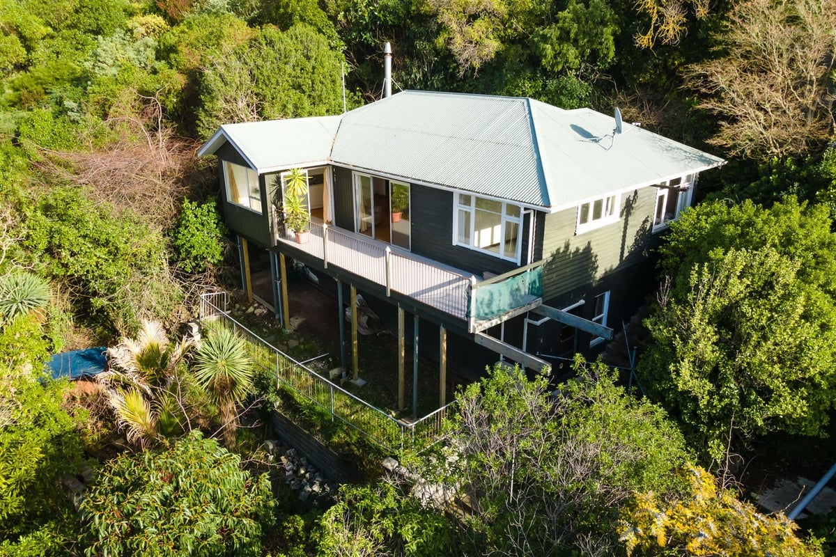 63 Mount Pleasant Road, Mount Pleasant, Christchurch - Carousel 1