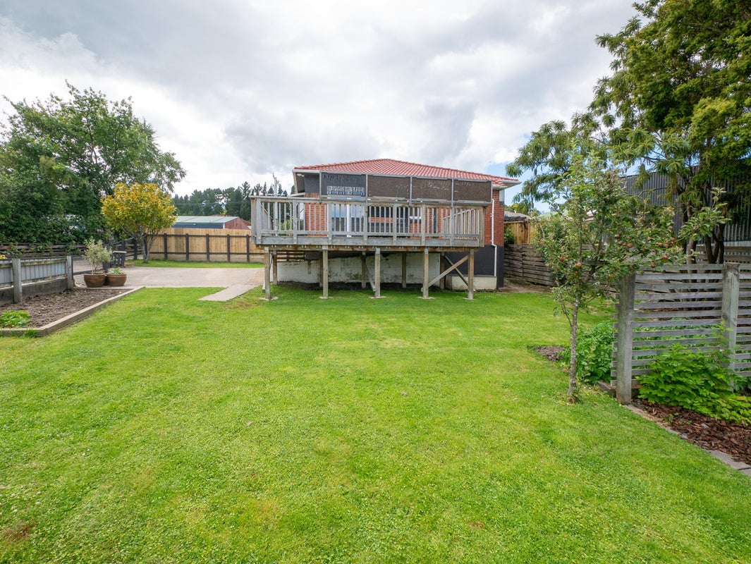 24 North Taieri Road, Abbotsford, Dunedin - Carousel 12