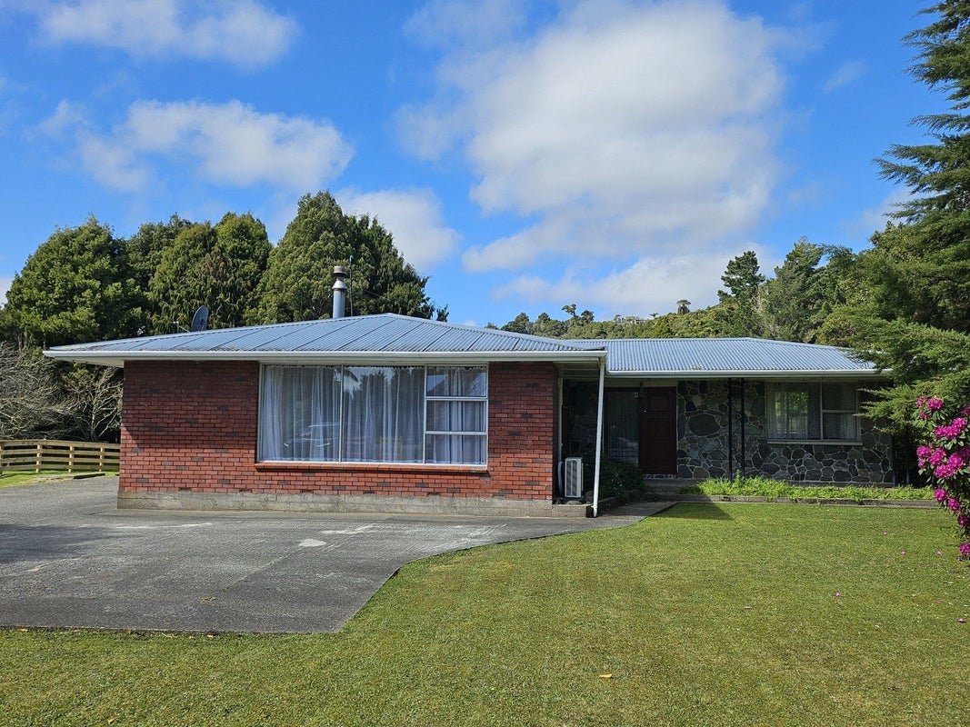 115 Rutherglen Road, Rutherglen, Greymouth - Carousel 1