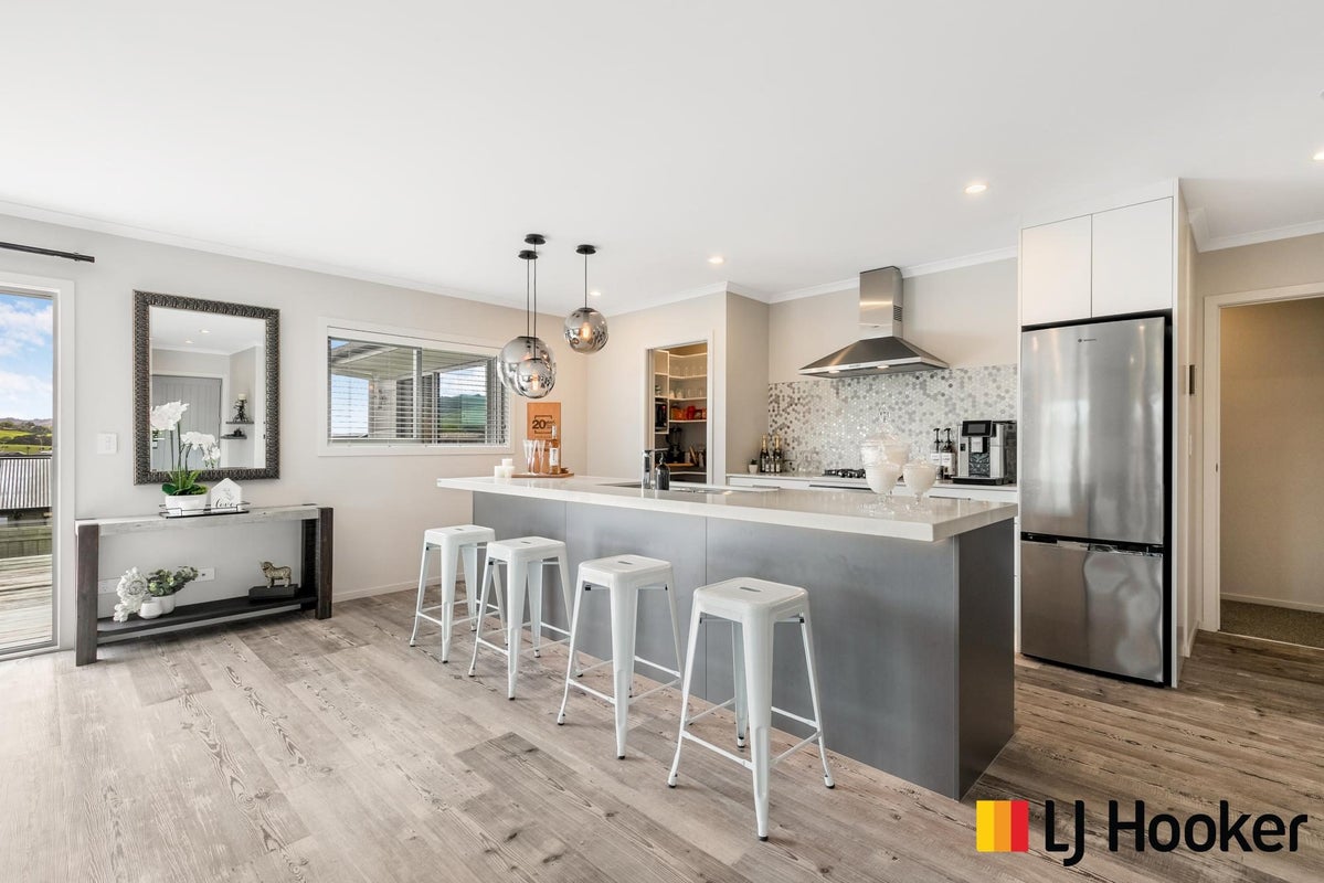 12 Harriet Johnston Drive, Pokeno - Carousel 2