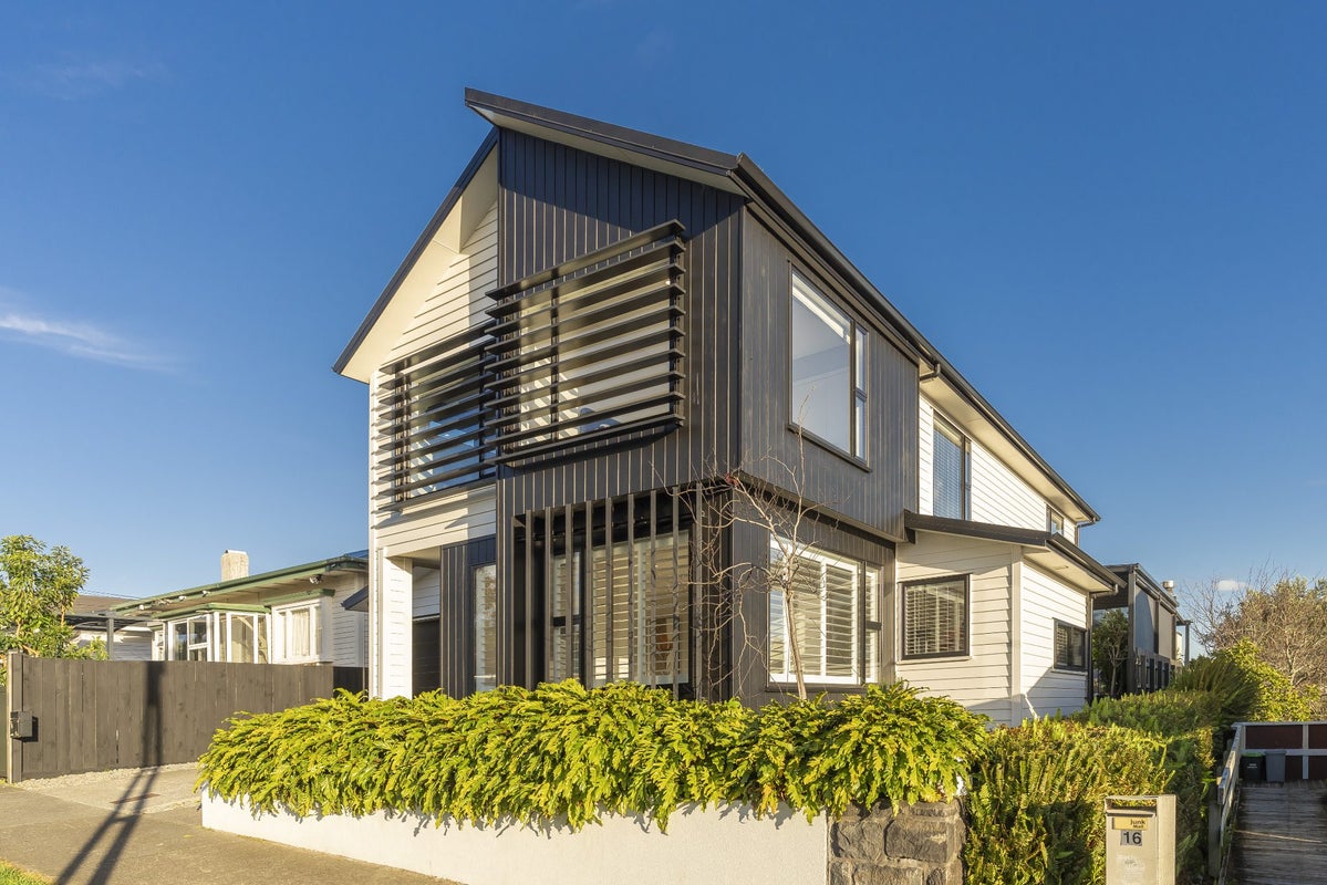 14 Lambeth Road, Mount Eden, Auckland - Carousel 1