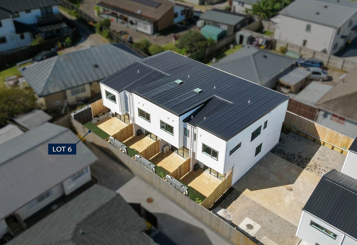 15 Mervan Street, Mangere East, Auckland - Carousel 2