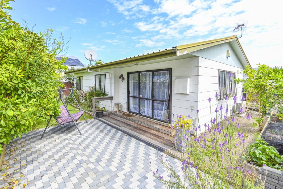 2/411 Jervois Street, Mayfair, Hastings - Carousel 1