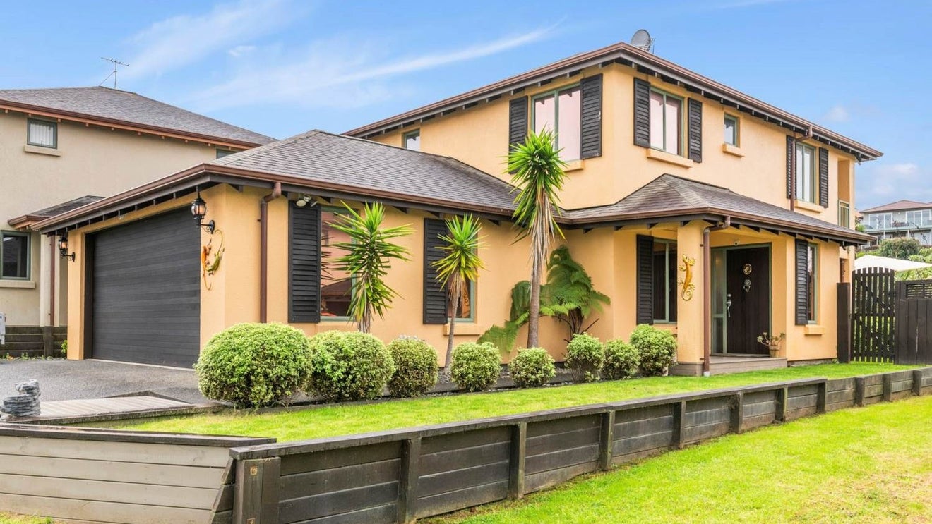 29 Midshipman Court, Gulf Harbour, Whangaparaoa - Carousel 1