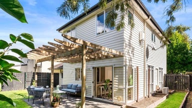 41 Calumet Way, Takanini, Auckland - Carousel 1