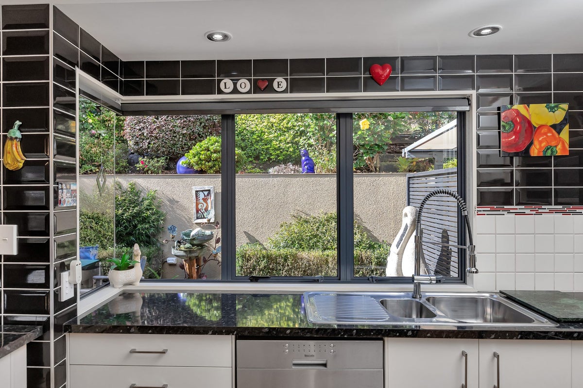 75 Carr Street, Te Kamo, Whangarei - Carousel 2