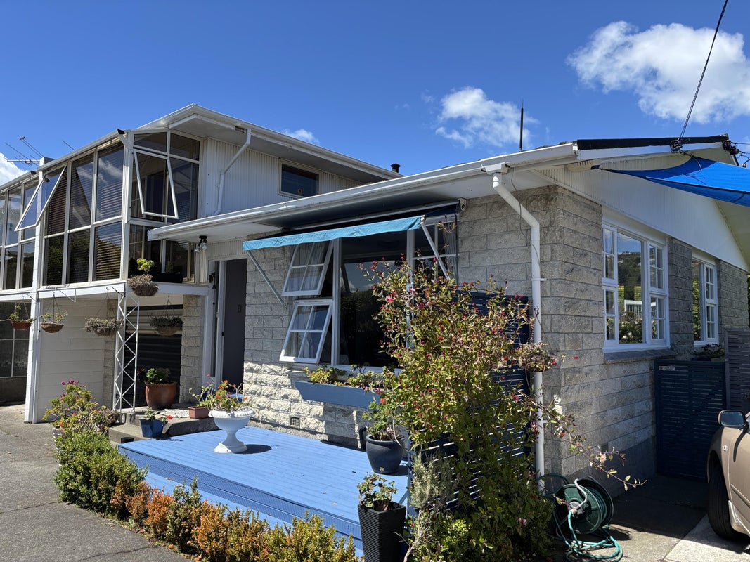 1/73 Main Road, Redcliffs, Christchurch - Carousel 1