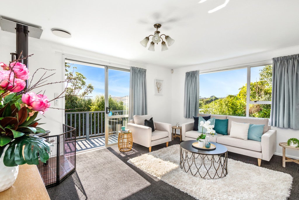 193 Helston Road, Paparangi, Wellington - Carousel 2