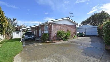 44 Kilmarnock Court, Strathern, Invercargill - Carousel 1