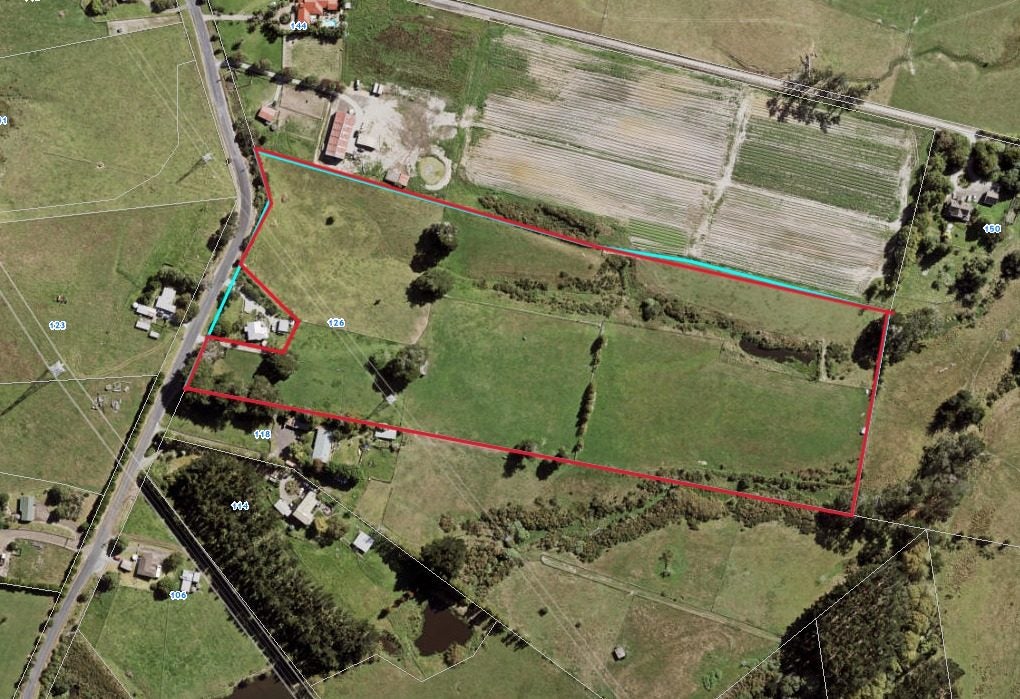 126 Nixon Road, Henderson - Carousel 1