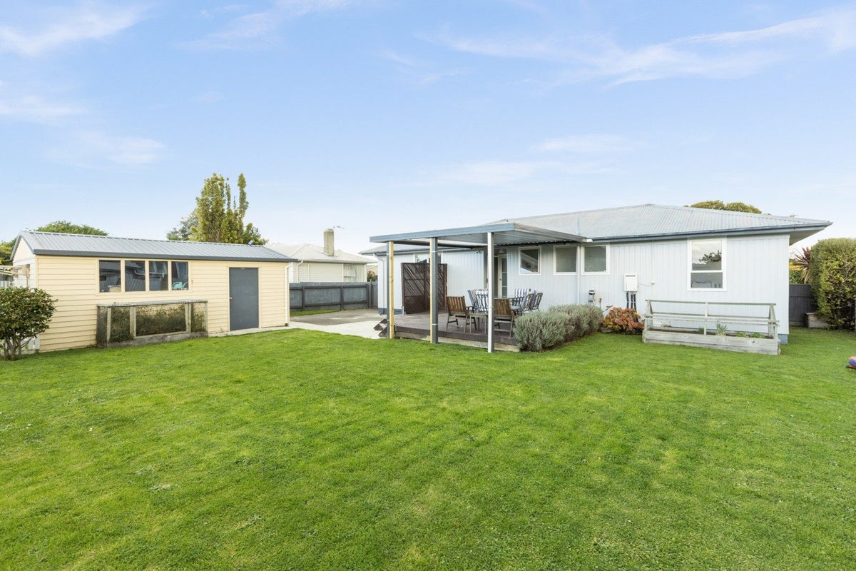 42 Plunket Street, Tamatea, Napier - Carousel 20