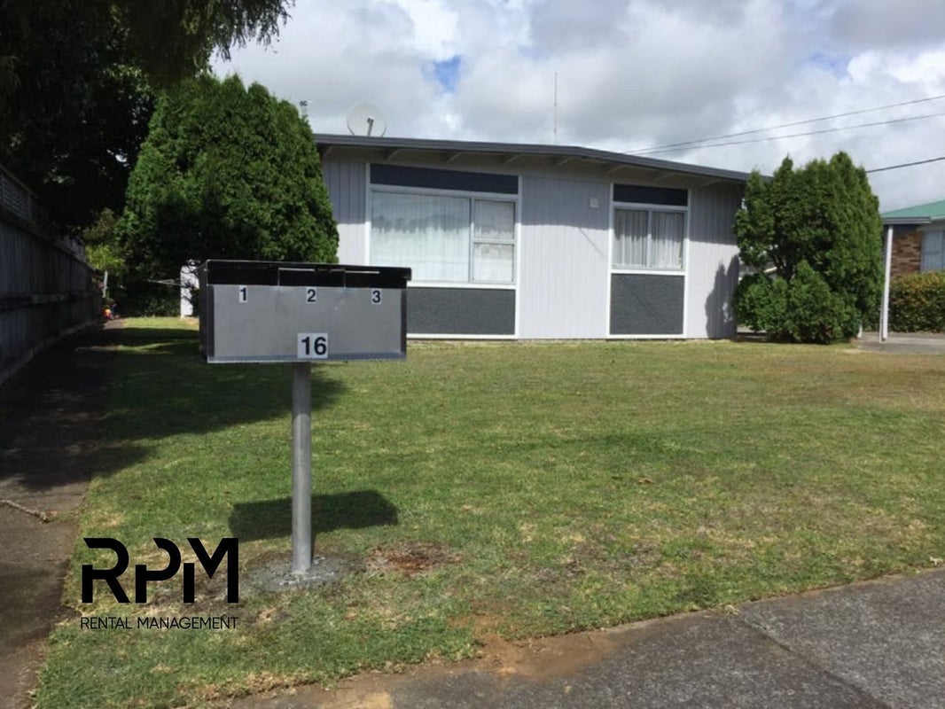 16 Hua Street, Bell Block, New Plymouth - Carousel 1