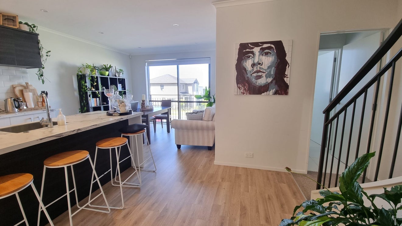 22 Matairangi Avenue, Totara Heights, Auckland - Carousel 2