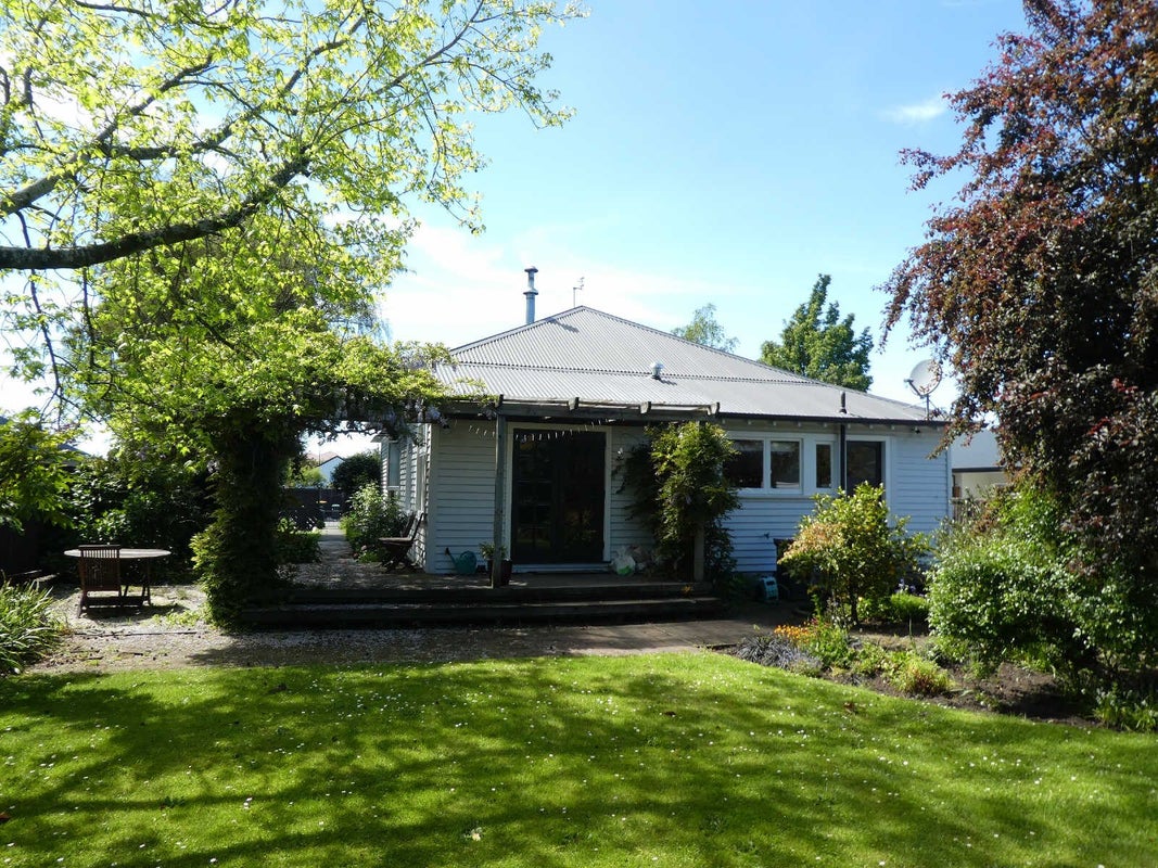 15 Lindsay Street, St Albans, Christchurch - Carousel 17